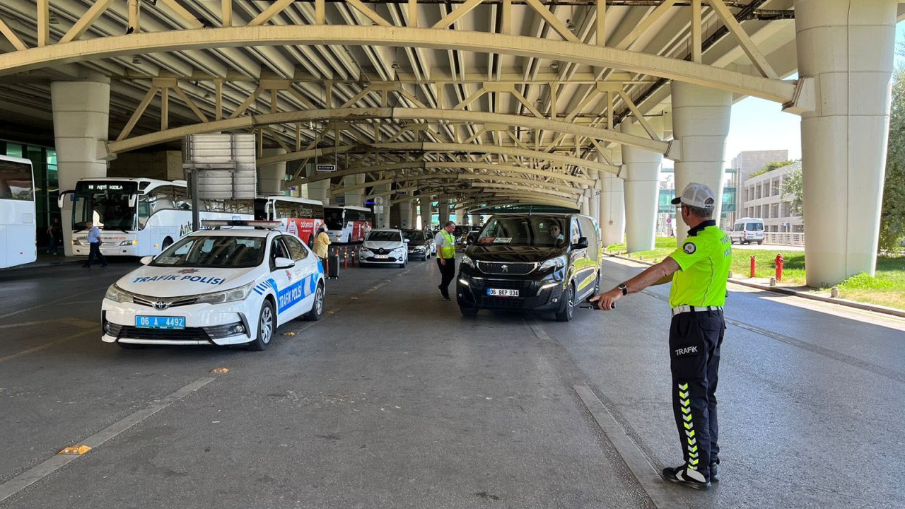 Ankara’da Hastaların Ve Tatilcilerin Transferini Sağlayan Acentalara Yönelik Denetim Gerçekleştirildi