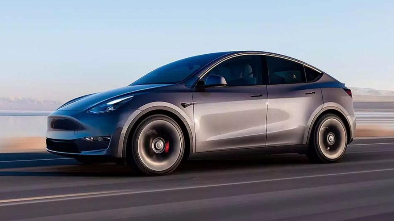 Tesla otomobil teknolojisini bir adım öteye taşıyor