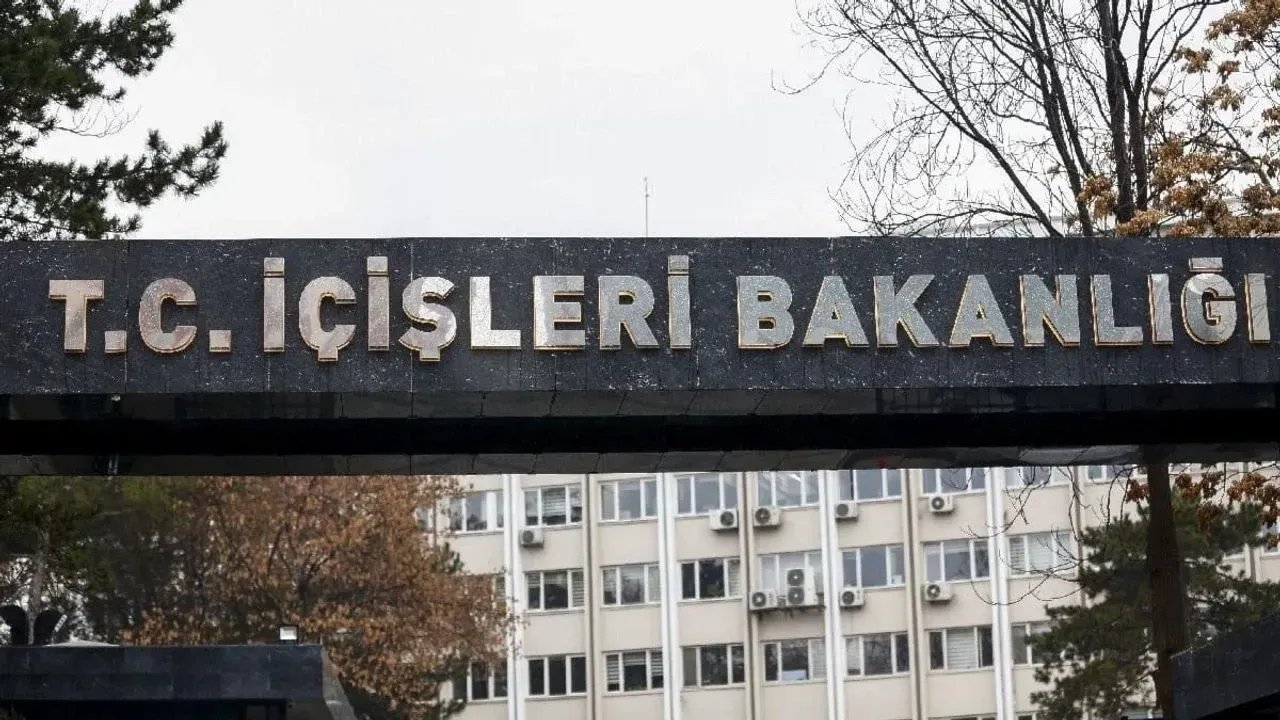 İçişleri Bakanlığı'ndan Sultanbeyli'deki Ayaklanma Paylaşımına İlişkin Açıklama