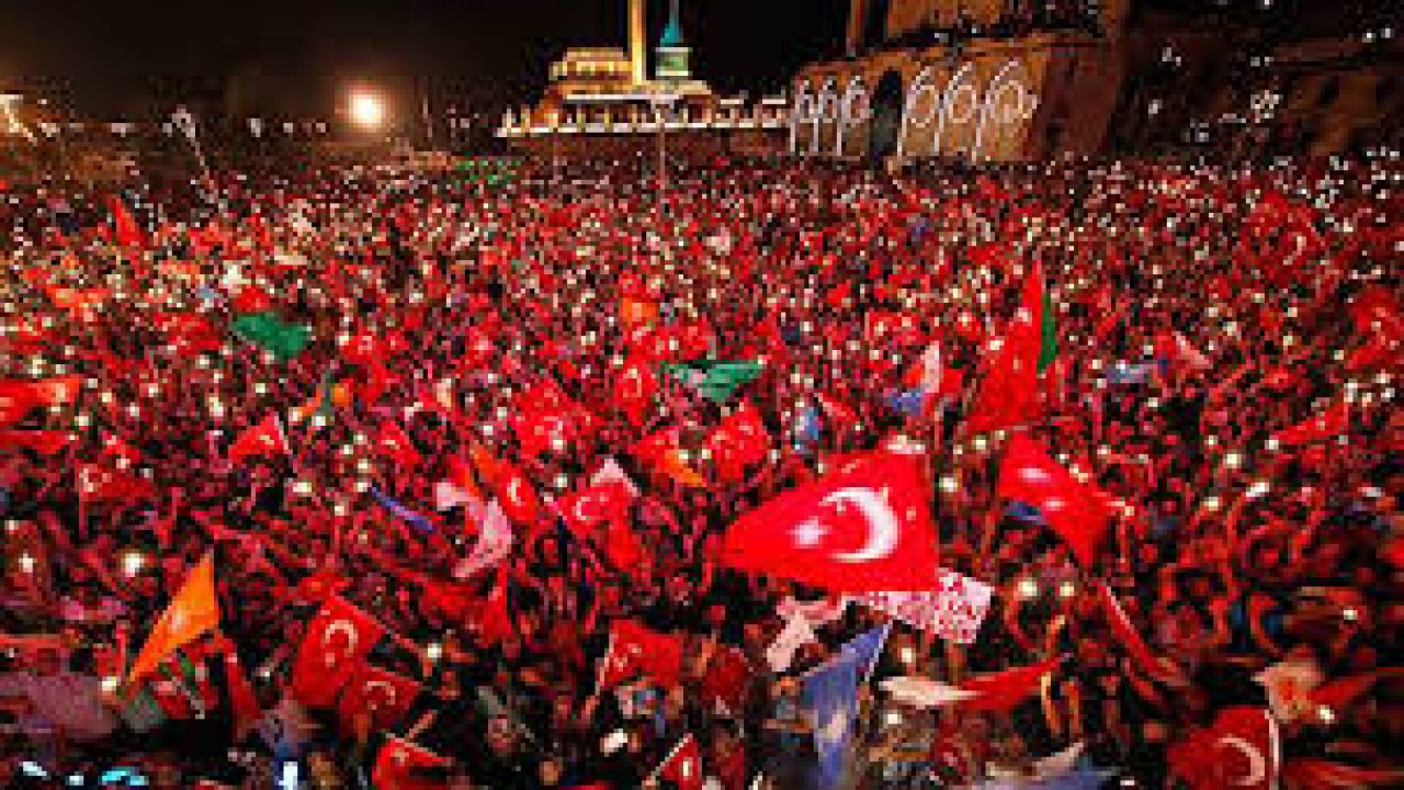 Konya'da 15 Temmuz Demokrasi ve Milli Birlik Günü'nde Büyük Coşku