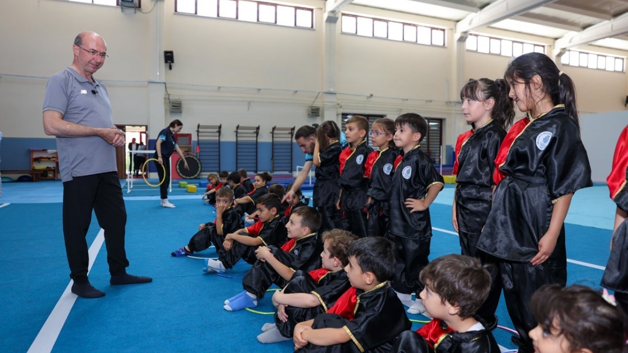 Başkan Pekyatırmacı, Selçuklu Belediyesi Yaz Spor Okulları Öğrencilerini Ziyaret Etti