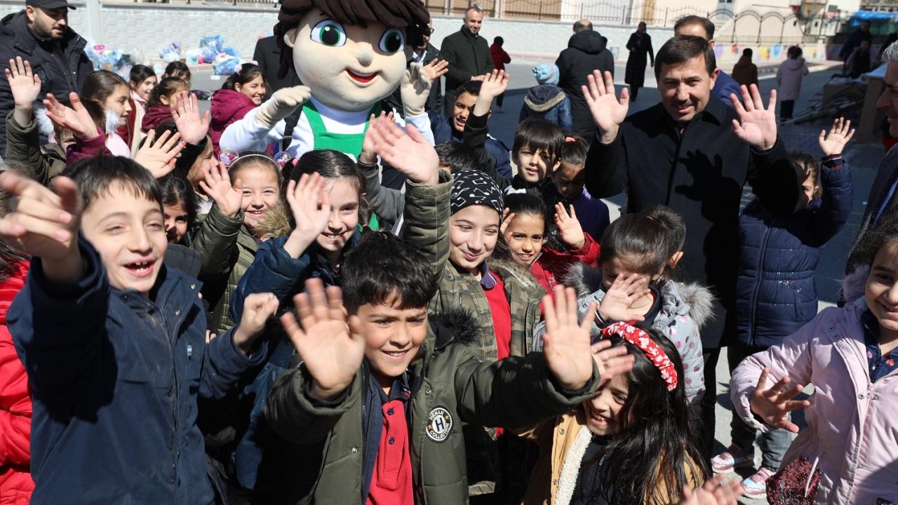 Karatay Belediyesi'nden Türkiye'de Bir İlk: Sıfır Atık Yaz Okulları Projesi Başladı