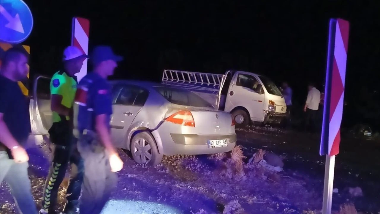 Konya'nın Kadınhanı İlçesinde Trafik Kazası: 1 Ölü, 7 Yaralı