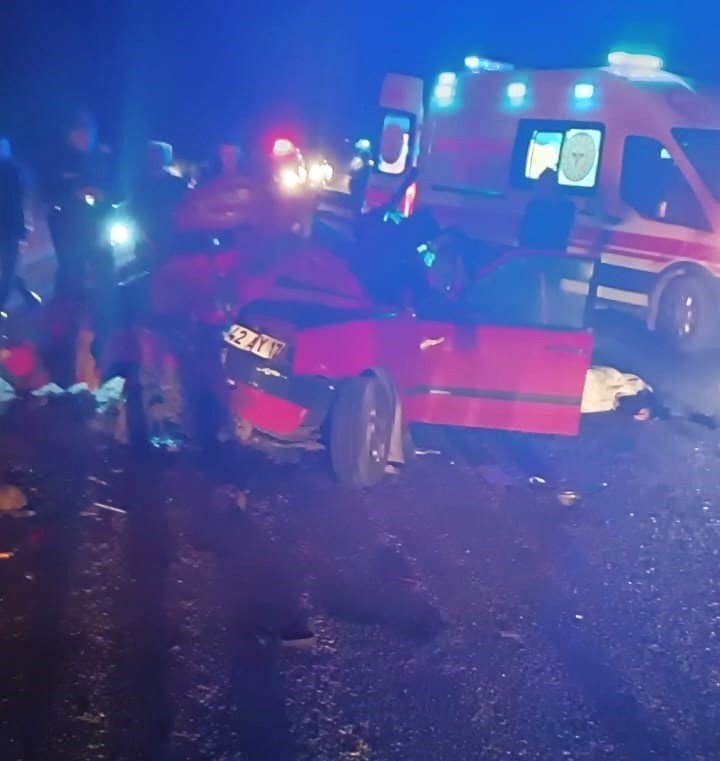 Konya Akören'de trafik kazası: 4 kişi öldü, 1 ağır yaralı