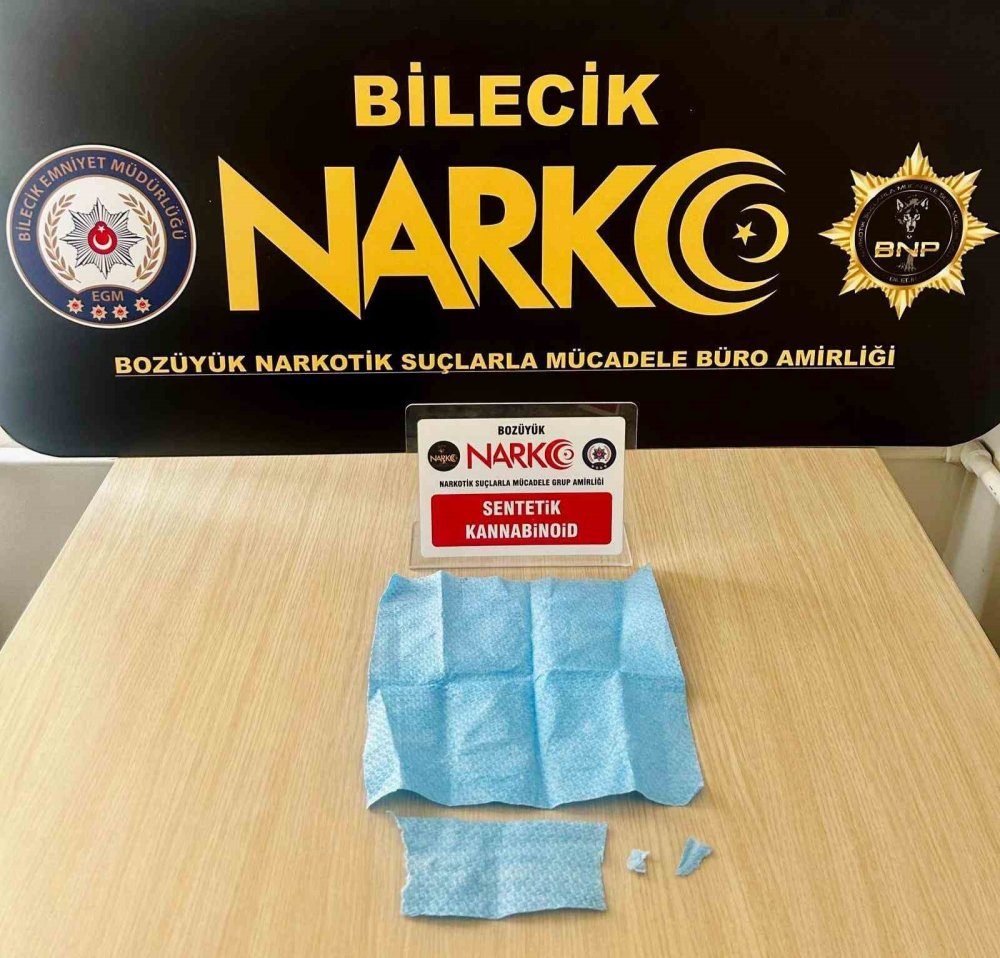 Bilecik'te Şehirlerarası Otobüsle Uyuşturucu Ticareti Yapan Şüpheli Suçüstü Yakalandı